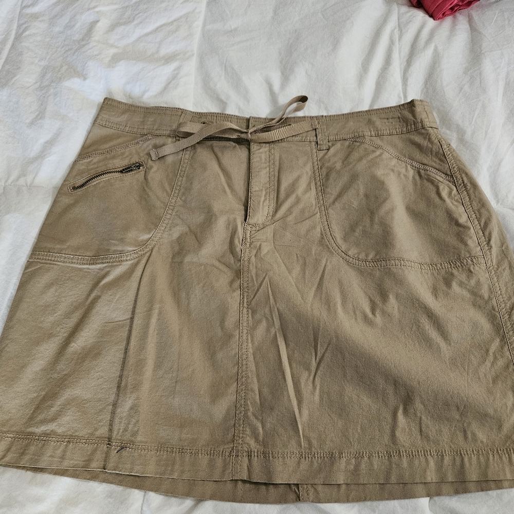 Skort